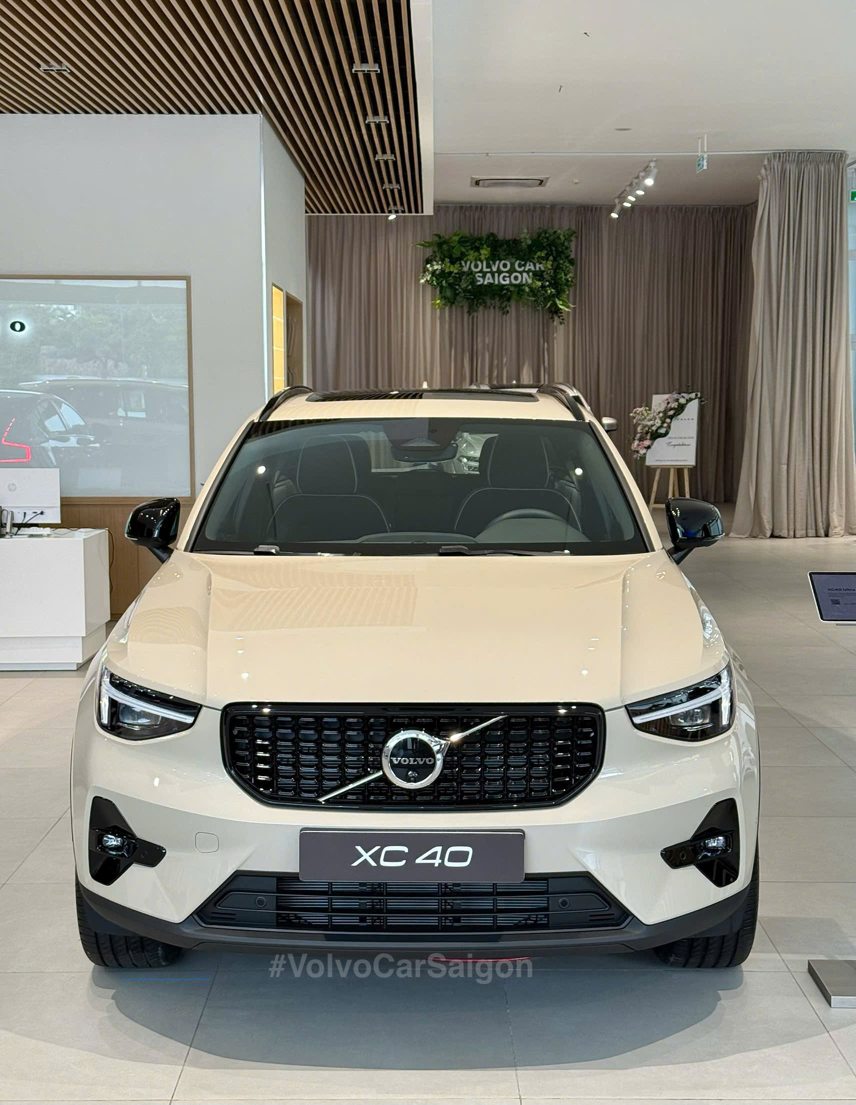 Volvo XC40